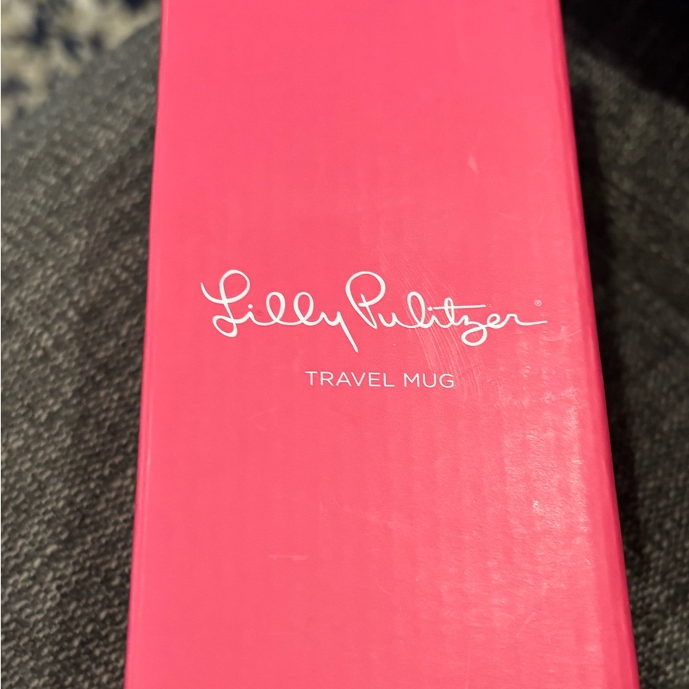 NWT ✨ Lilly Pulitzer Navy Tumbler with Hot Pink Flamingo 🦩 Accents - Picture 5 of 5
